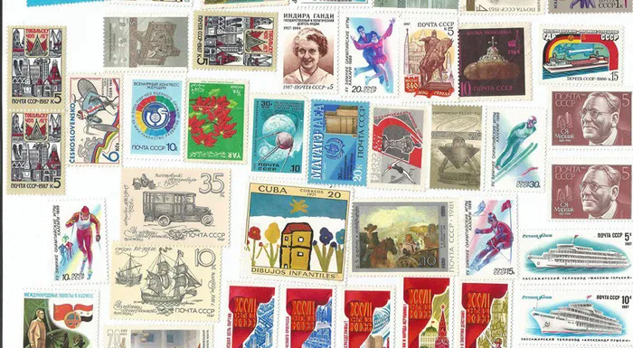 Почтовые марки и роботы