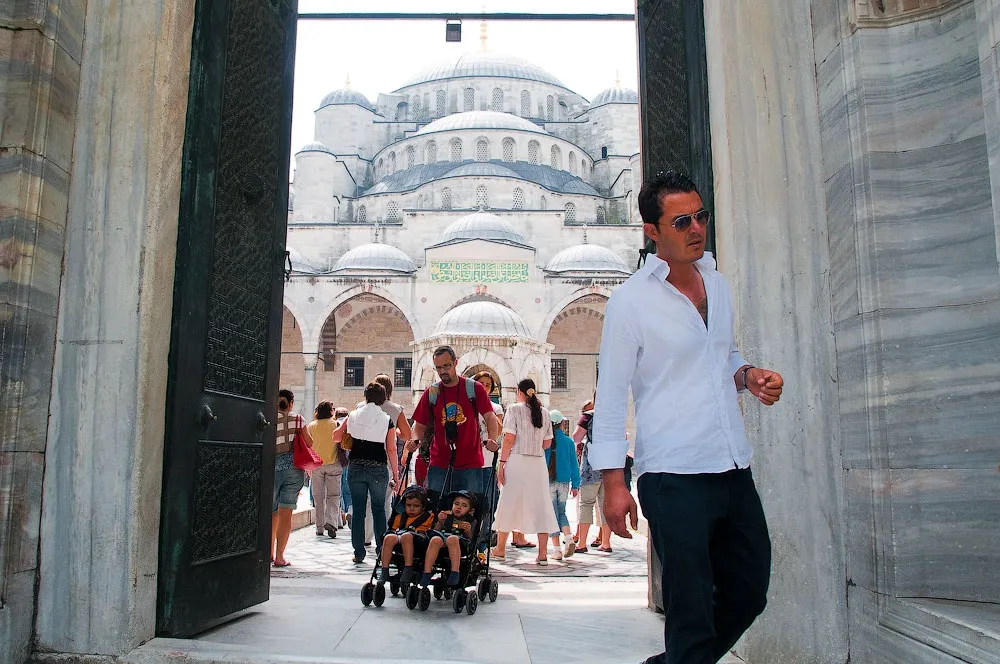 Россия отменяет безвизовый режим с Турцией  