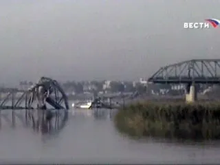 Террорист-смертник взорвал мост в Багдаде