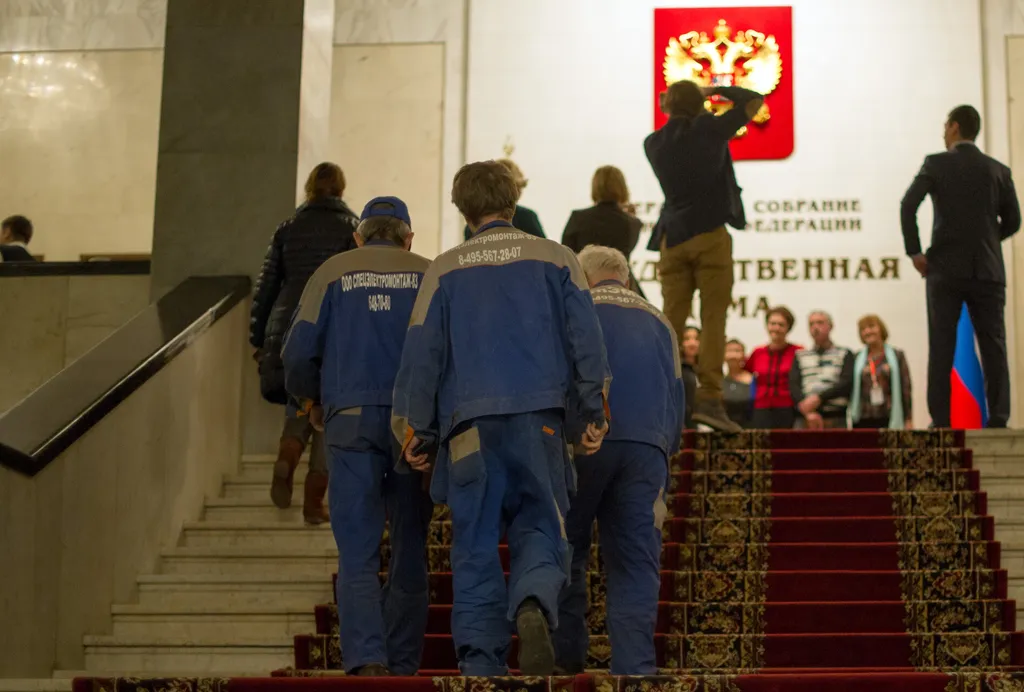 Вице-спикер Госдумы выступил против возврата ЕСН