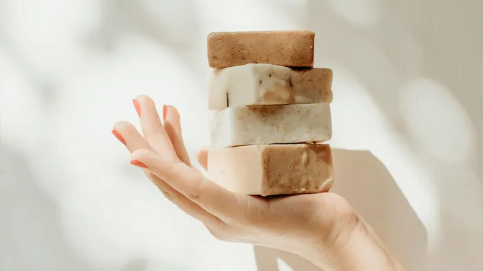 Маркетплейсы съедают 60% выручки, но мы все равно в плюсе: кейс брендов MOYABORODA и OLFACTORIUS