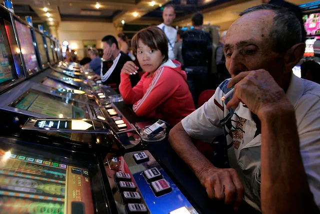 Ответственность организаторов незаконных азартных игр ужесточат