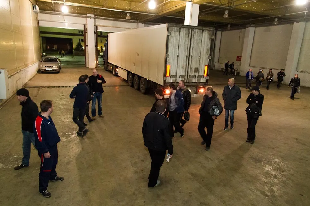 Власти обещают не повышать плату за проезд грузовиков после 1 марта 