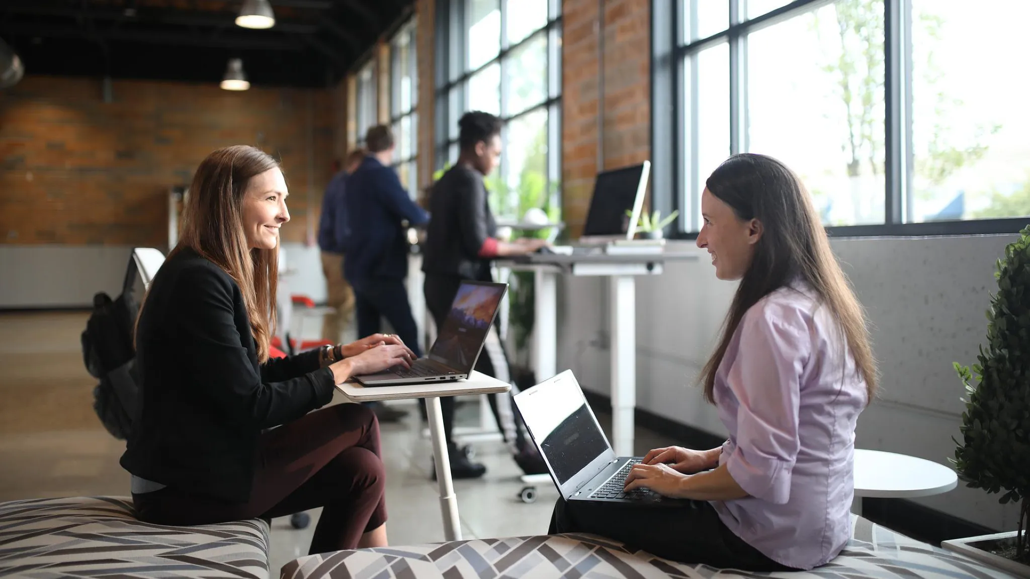 Как начинающему предпринимателю нанять первого сотрудника. Как создать команду, когда привык всё делать один?