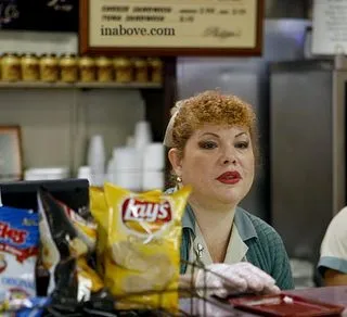 Грабитель сбежал, испугавшись воплей продавщицы