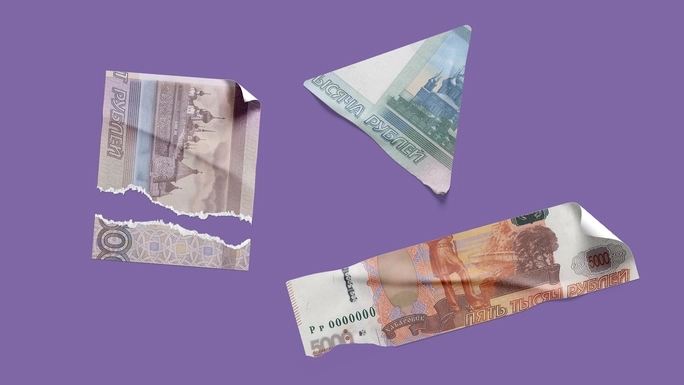 Банки раздают платежные наклейки на телефон и спорят, кто лучше