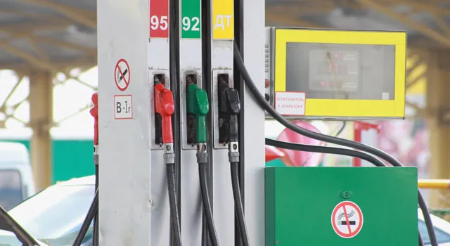 Выявлены нарушения на томском рынке бензина