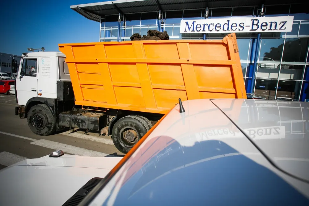 Россия приостановила движение украинских фур по своей территории