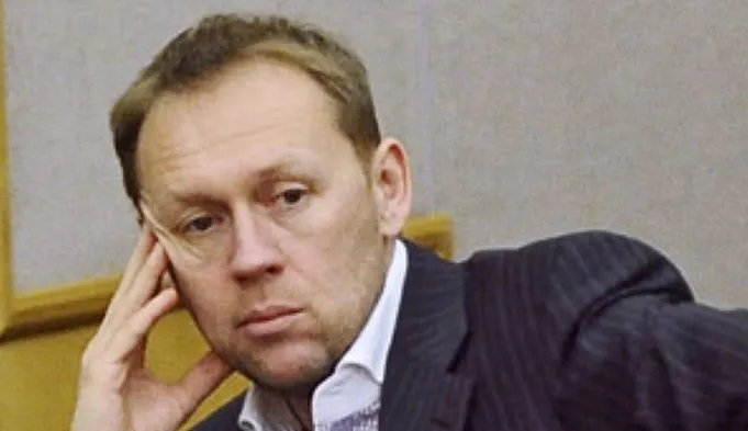 Депутат Андрей Луговой