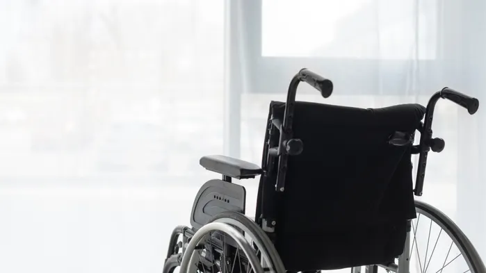 Депутаты хотят закрепить обязательный рост расходов на протезы и коляски для инвалидов