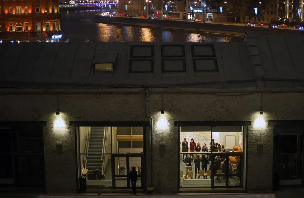 Пик корпоративных дефолтов в России придется на 2016-2017 годы