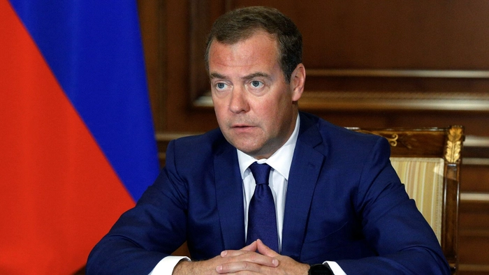 «Во многом ранее введённые санкции пошли нам только на благо» - сказал Зампред Совбеза РФ Дмитрий Медведев