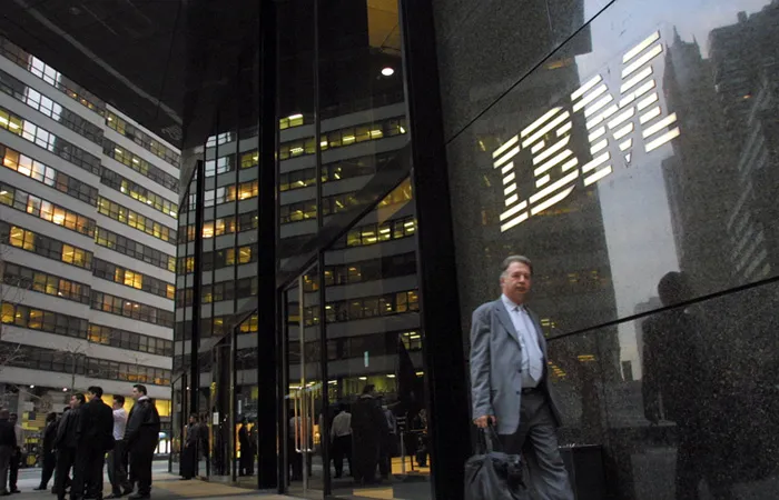 IBM создает продукты - конкуренты Microsoft