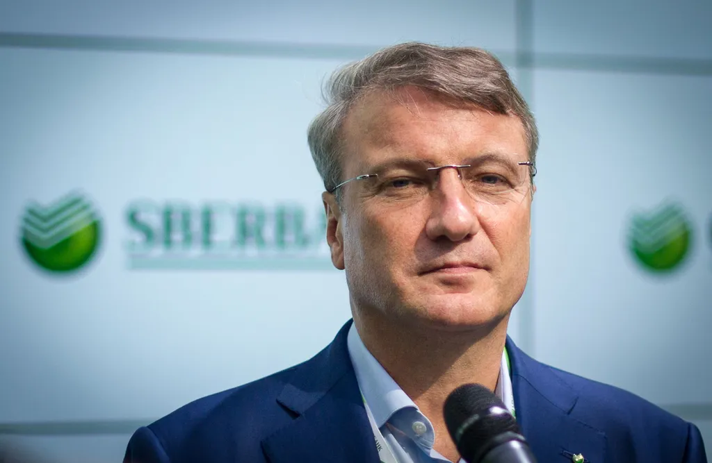 Герман Греф: «Мы ищем варианты максимально быстрого выхода с украинского рынка»