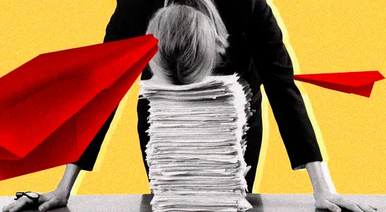 Поставщик подал корректировку и не отразил покупателя в реализации. А налоговики теперь шлют требования