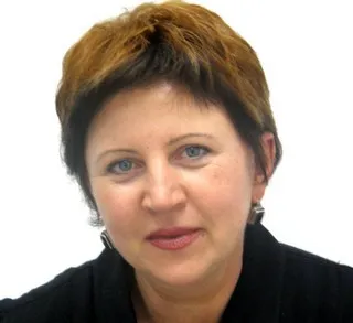 Ольга Мясина, управляющая дополнительным офисом   «Волоколамка, 14»   Судостроительного банка.