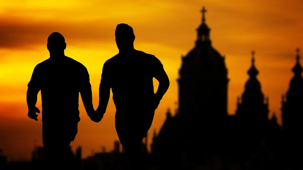 Запрет на пропаганду нетрадиционных сексуальных отношений в кино и СМИ