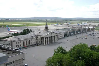 Аэропорт "Кольцово" (с) 1723.ru
