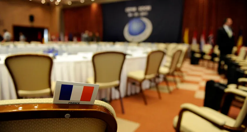 МИД Франции заявил о приостановке членства России в «Большой восьмерке»