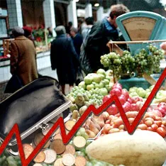 Инфляция замедляется, считают россияне