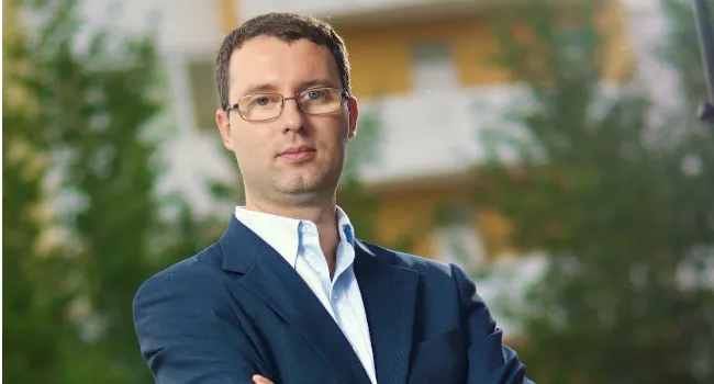 В разделе «Консультации онлайн» на Клерк.Ру появился специалист по применению сертификатов электронных подписей