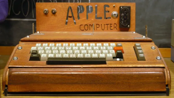 Первый компьютер Apple. Фото foxnews