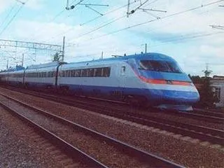 РЖД меняет график движения поездов между Москвой и Петербургом
