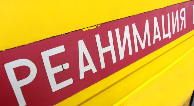 В Омской области при столкновении грузовика и автобуса погибли 15 человек