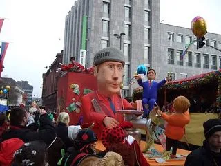 В "Лужниках" начался форум сторонников Путина: будут сюрпризы