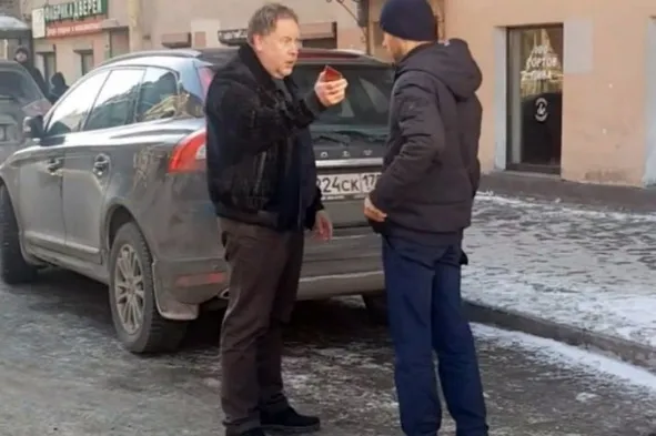 Ксива – тот же погон, но скрытого ношения.