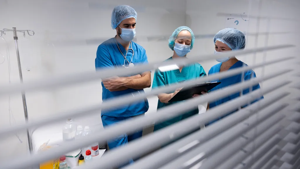 ФРМР: обязательная регистрация (до 01.04.2024) медицинских и фармацевтических работников