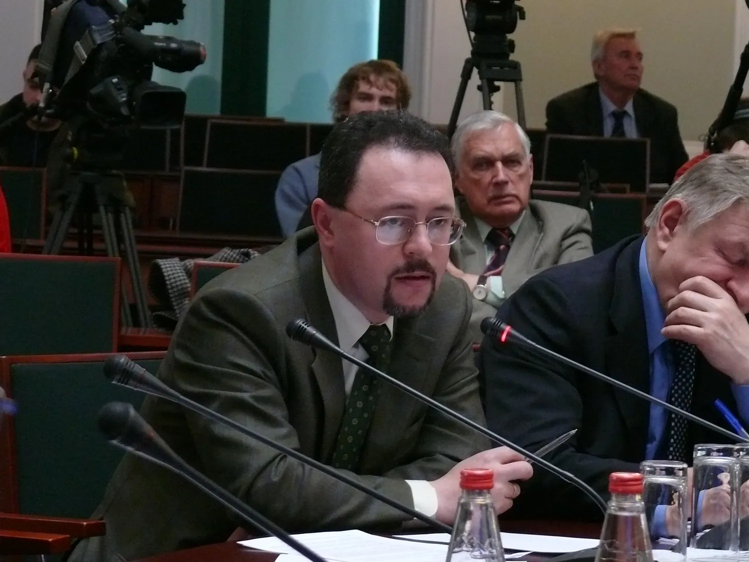 Председатель экспертного совета "Деловой России" против аварийного снижения налогов 