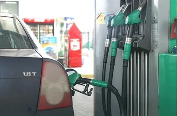 Где в Москве продают некачественный бензин?