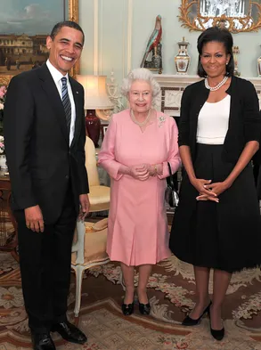 Барак и Мишель Обама встречаются с Елизаветой II. Фото AP