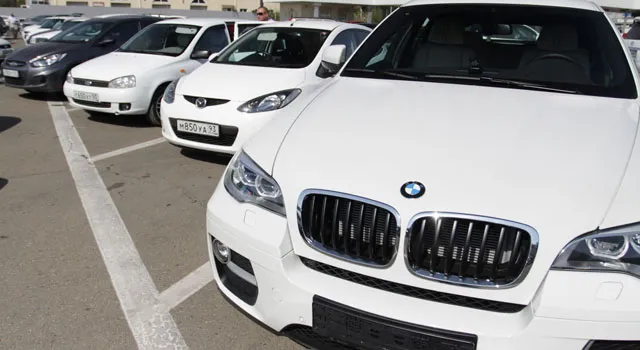 Депутаты одобрили законопроект о повышении транспортного налога на роскошные автомобили 