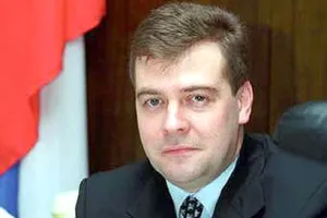 В случае избрания президентом  Медведев уйдет из «Газпрома»