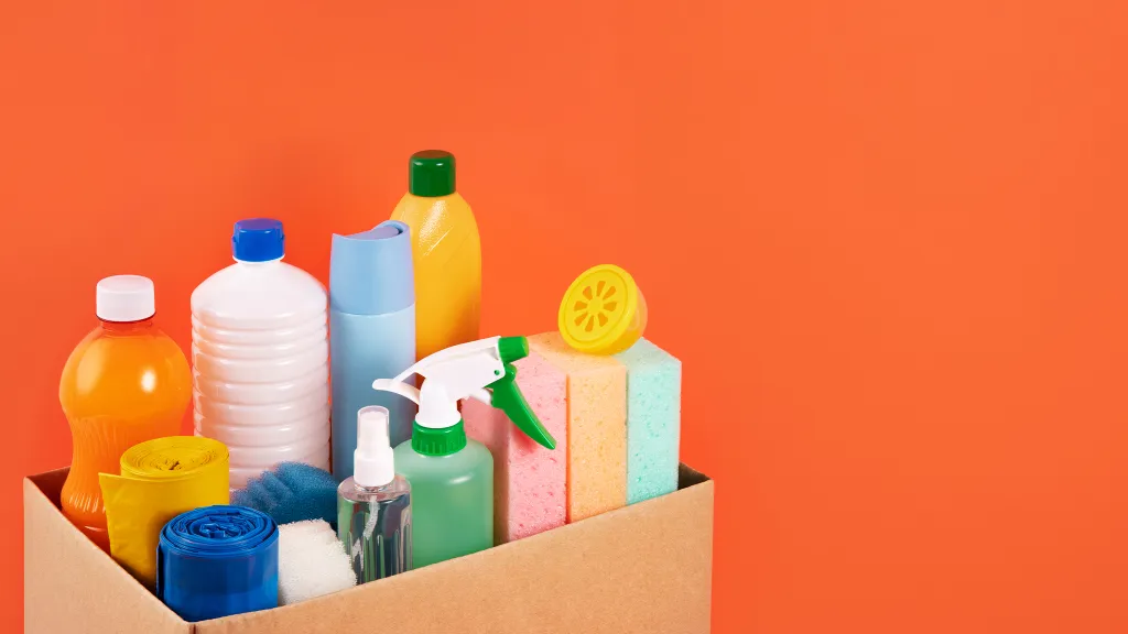 Маркировка косметики, парфюмерии и бытовой химии 2026: как работать без штрафов