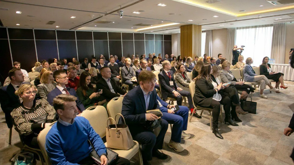 Бизнес и власть должны объединиться