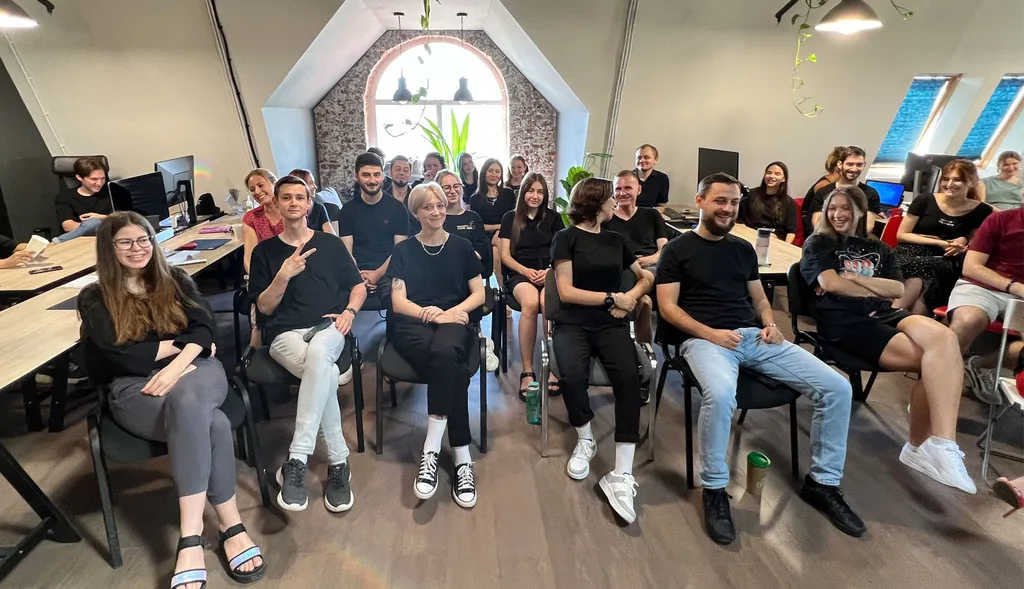 Люди в черном. ЭпиПремиум. Итоги Клерка за июль