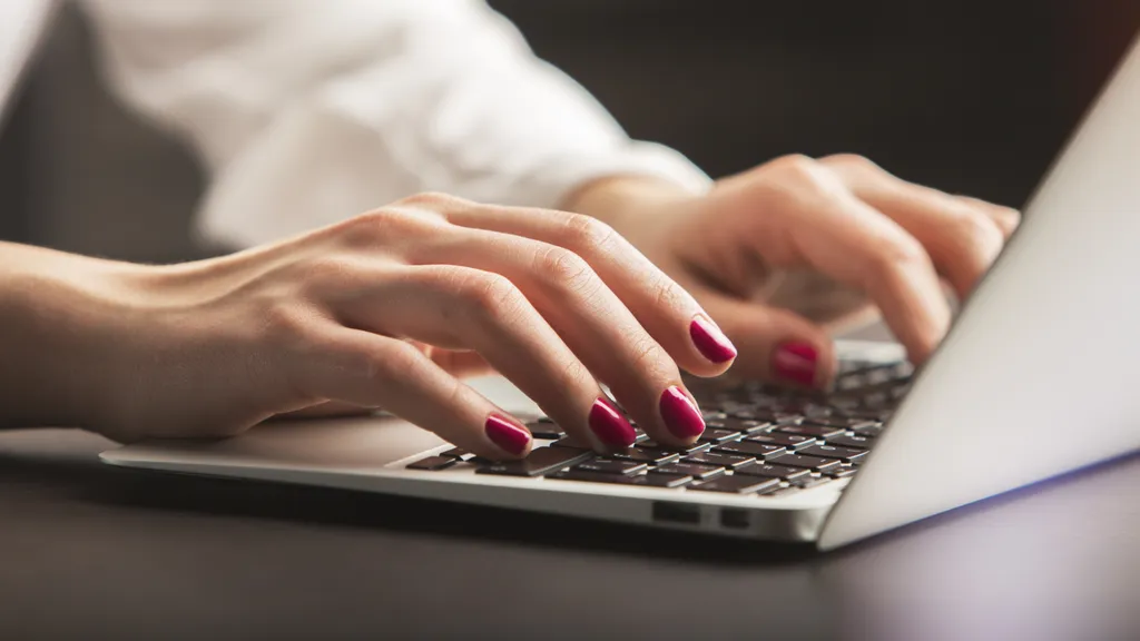 Электронная подпись или рукописная: какая надежнее
