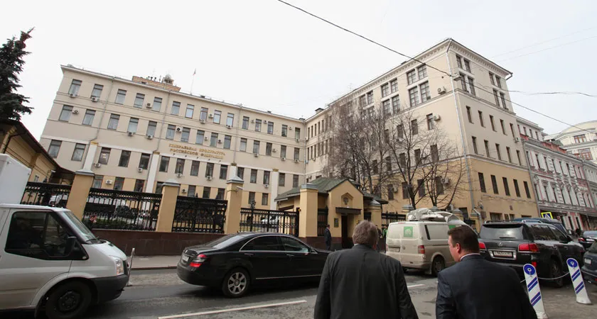 Местные власти не вправе вводить ограничения движения по автомобильным дорогам