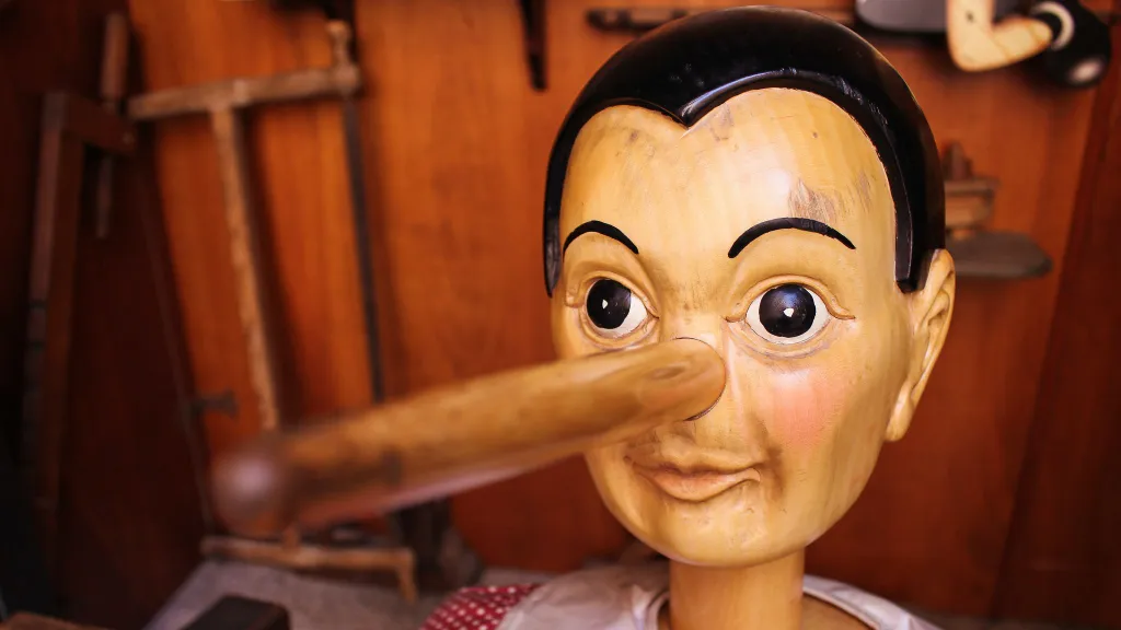 Росстат не дружит с математикой или допустил опечатку. Эксперты перепроверили доклад ведомства