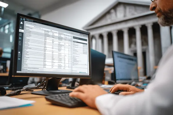 Может ли ИФНС запрашивать в банках реестры зарплаты? Разъяснения для бизнеса