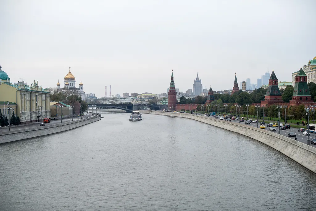 НСПК на переправе не меняют?