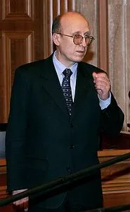 Реорганизация ФНС поможет увеличить налоговые сборы