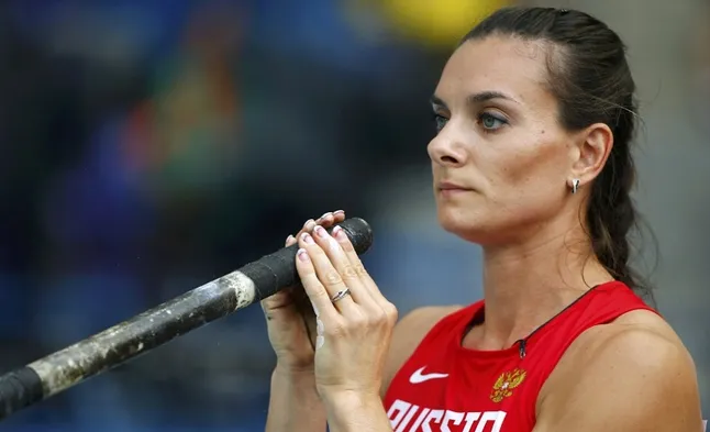 Двукратная олимпийская чемпионка по прыжкам с шестом Елена Исинбаева