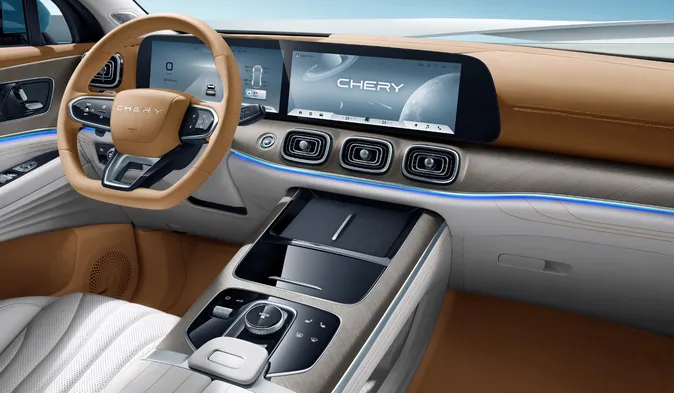 Актуальные модели Chery 2024 года: качественные китайские автомобили с просторными салонами и широким списком опций