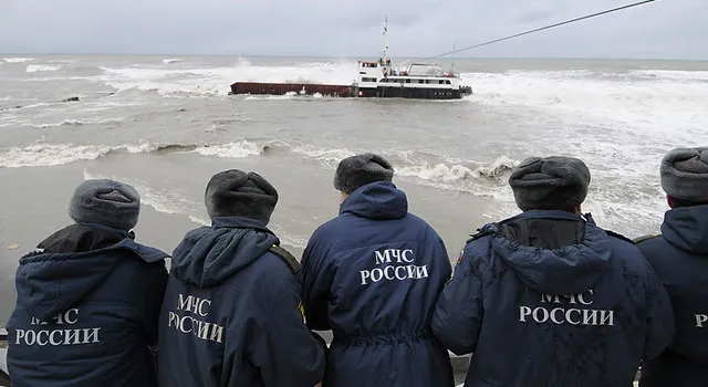 На затонувшем сухогрузе «Амурская» найдено тело погибшего моряка