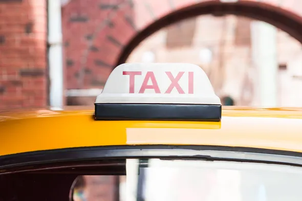 Госдума приняла закон об обязательном страховании пассажиров такси. Выплаты пострадавшим увеличат с 500 тыс до 2 млн