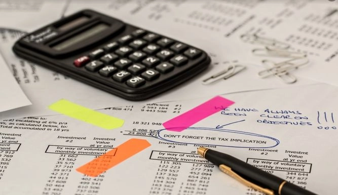 Как исправить ошибки, обнаруженные в бухгалтерском и налоговом учете?